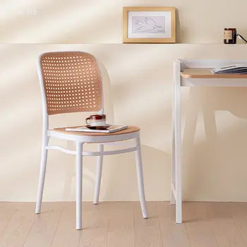 бытовые современные минималистичные обеденные стулья со спинками, небольшие коммерческие магазины чая с молоком, открытые балконы, стулья из пластиковой сетки красного цвета